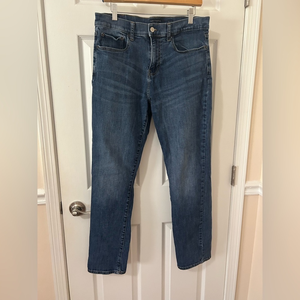 Lucky brand men’s 221 straight jeans waist 34